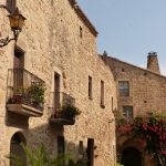 Pals-pueblo medieval-españa-vacaciones